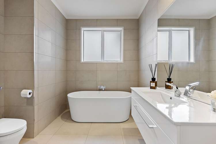 21 Lake Drive Karaka_13