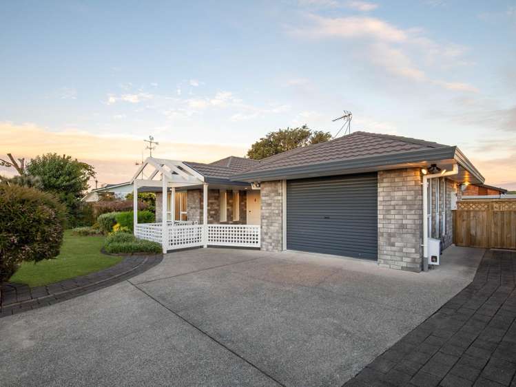 31 Forth Crescent Glenview_3