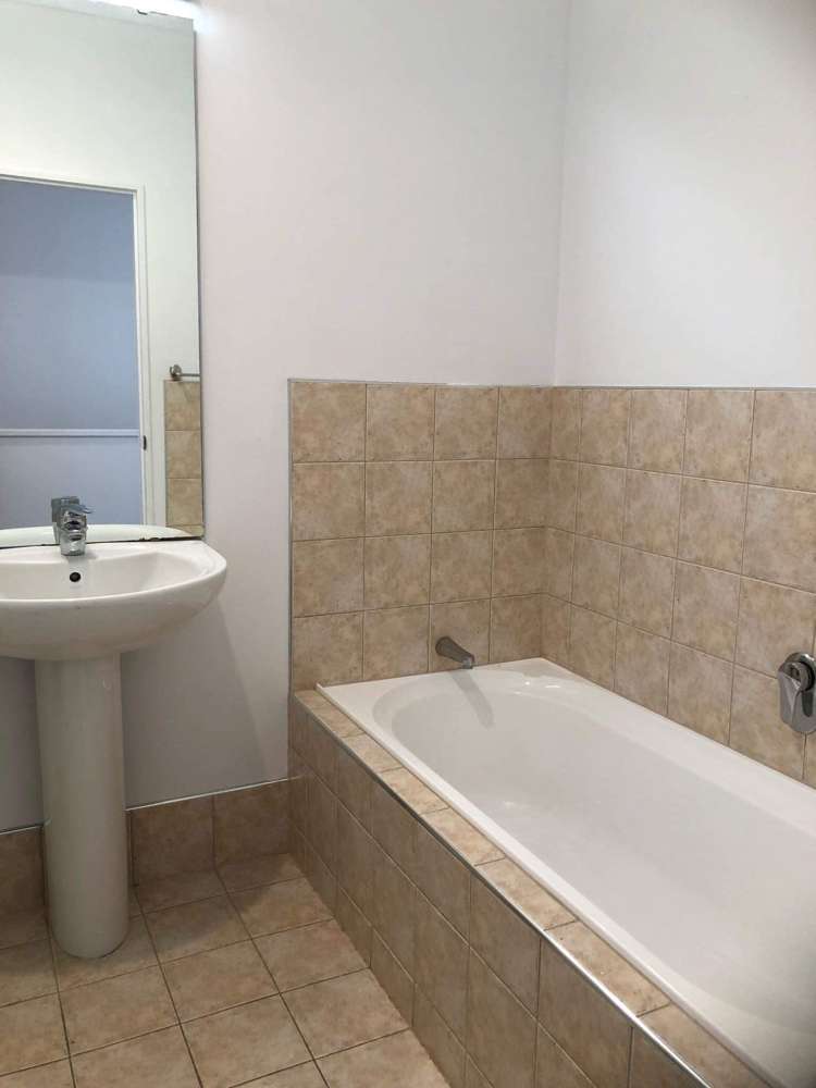 4/44 Carlos Drive Flat Bush_8