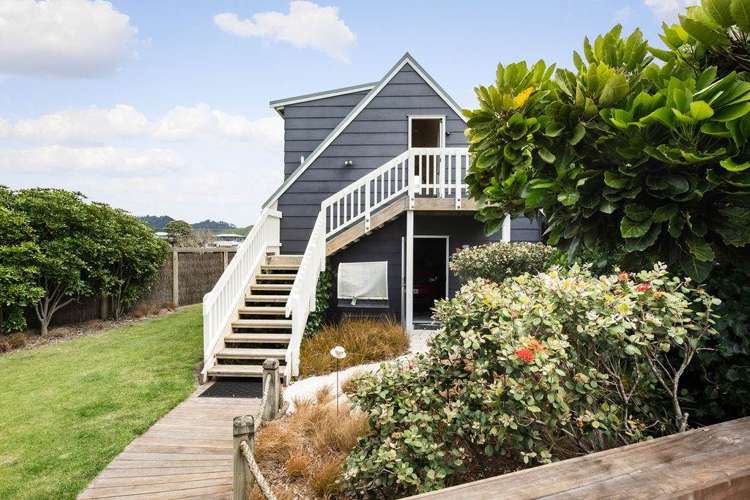 12 Glen Isla Place Waihi Beach_32