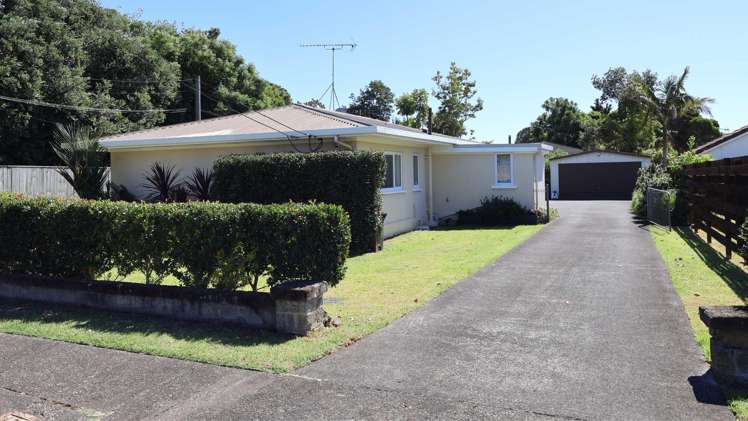 36 Kings Road Panmure_19