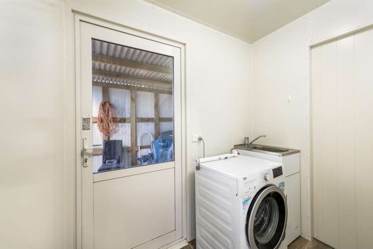 2 Makikihi Beach Road Makikihi_8