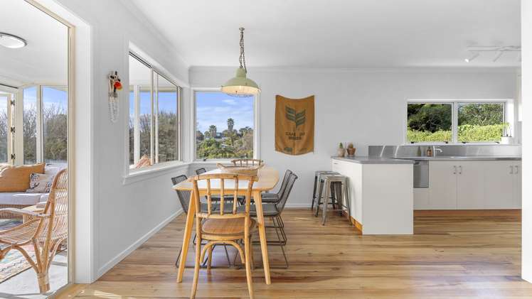 37 Mcfarlane Street Oakura_11