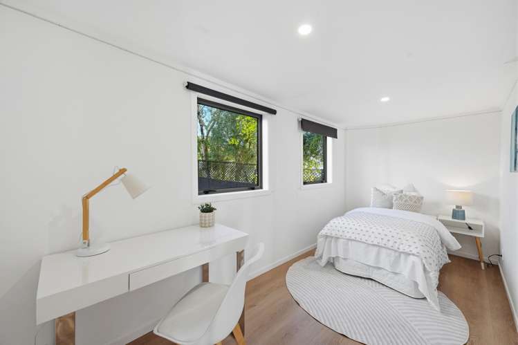 1/4 Firth Road Torbay_14