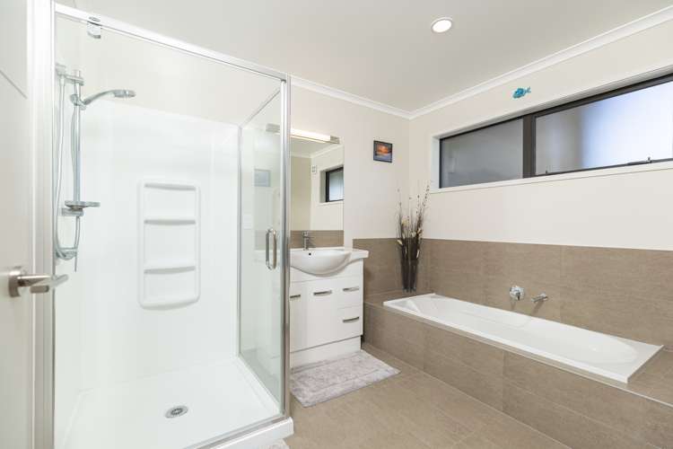 5 Beach Access Pukehina_26