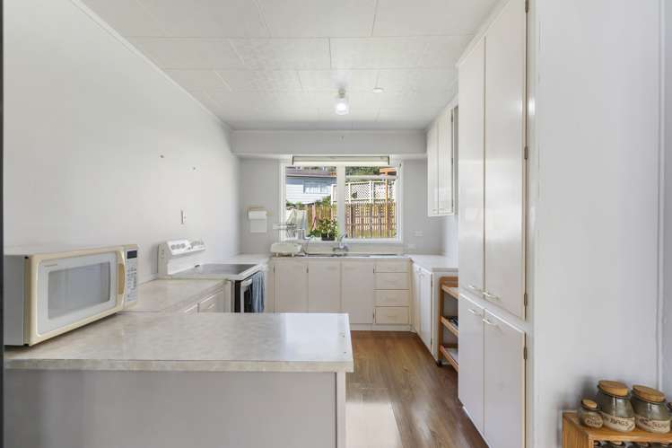 101 Oaktree Avenue Browns Bay_8