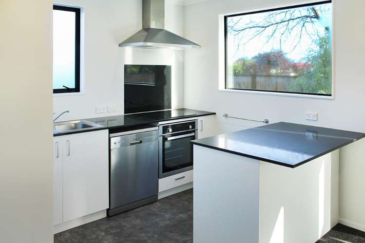 4b Oriana Place Highbury_2