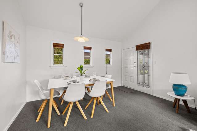 2/75 Garreg Road Bryndwr_4