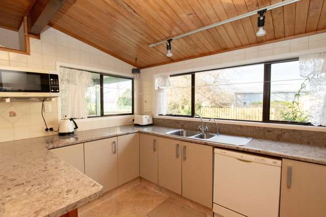 9 McClean Place Ngatea_3