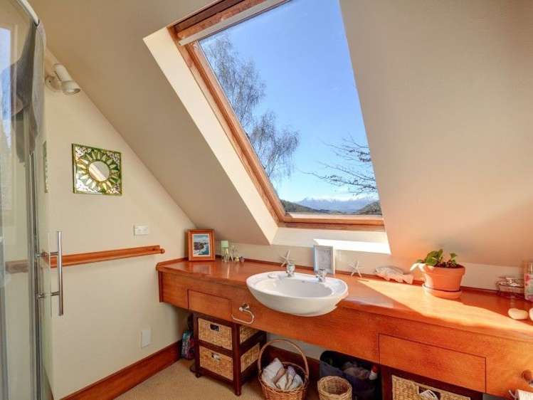 11 Arthurs Track Arthurs Point_9