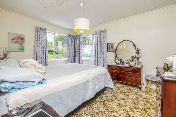 17 Rembrandt Place Opaheke_10