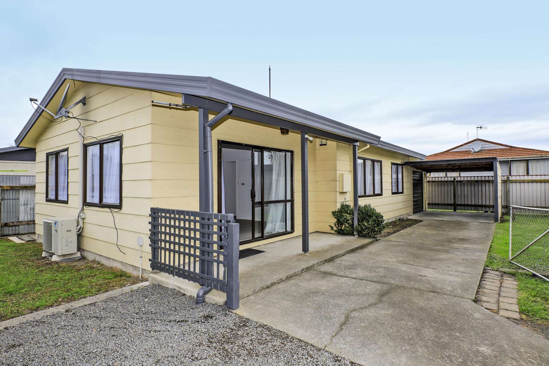 711a Whitehead Road Saint Leonards_0