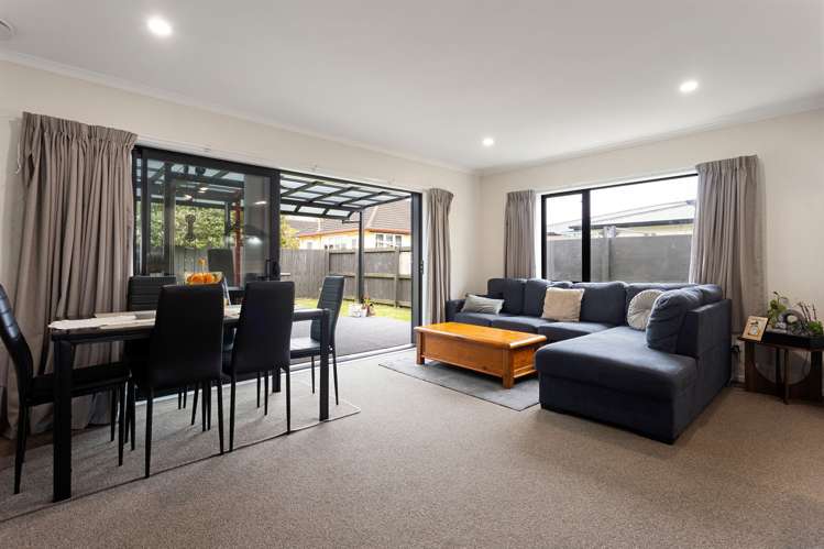 2/17 Walter Street Fairfield_2