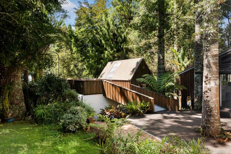 54 Park Hill Road Birkenhead_16