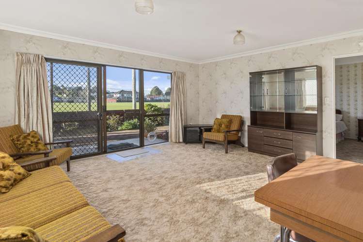 12 Pemberton Crescent Greerton_2