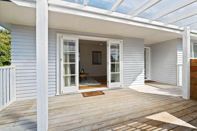 2/243 Lake Road Northcote_15