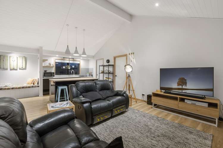 7b Lyn Grove Papamoa_8