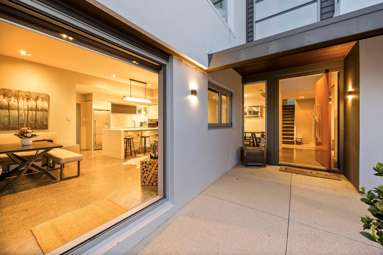 151 Pah Road_4