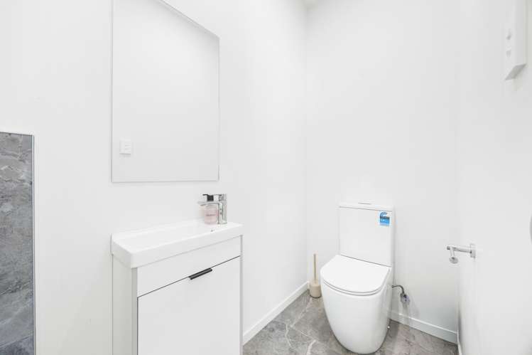 6 Faithful Drive Drury_10