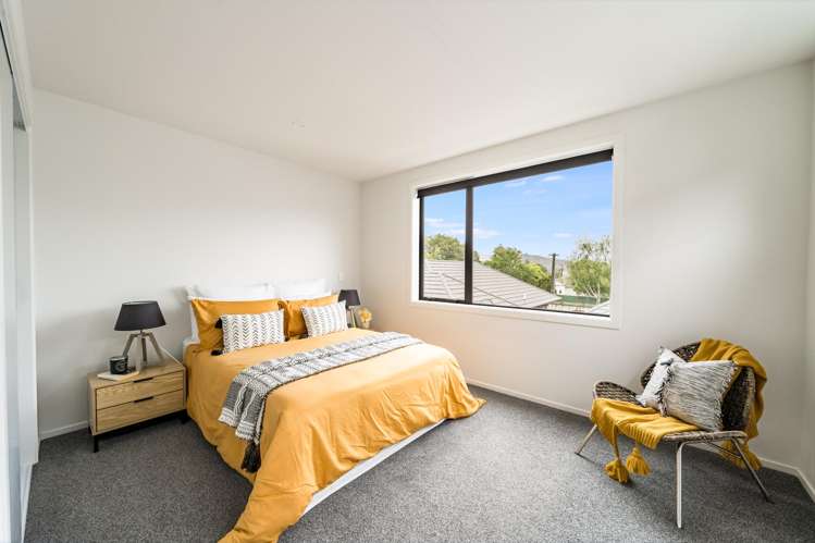 4/11 Lees grove Wainuiomata_11