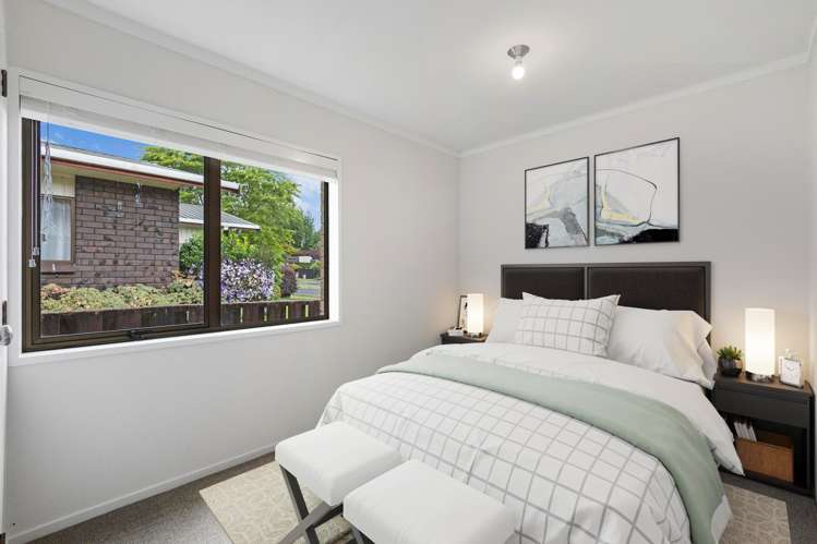 8 Kestrel Crescent Matamata_13