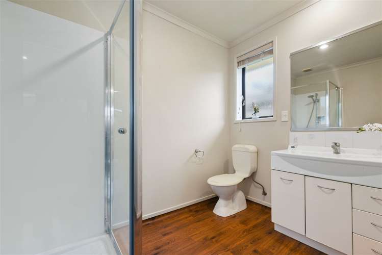 29 Parkside Drive Huntington_12