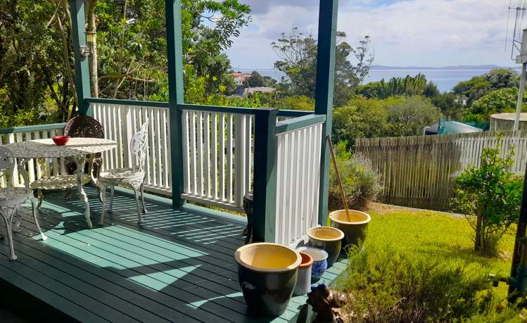 31 Powells Road Cable Bay_2