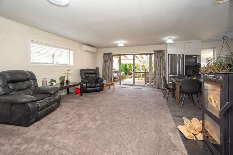 20 Leonie Place_6