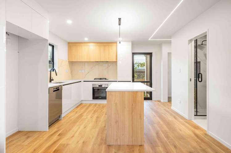 32A Grande Vue Road_1