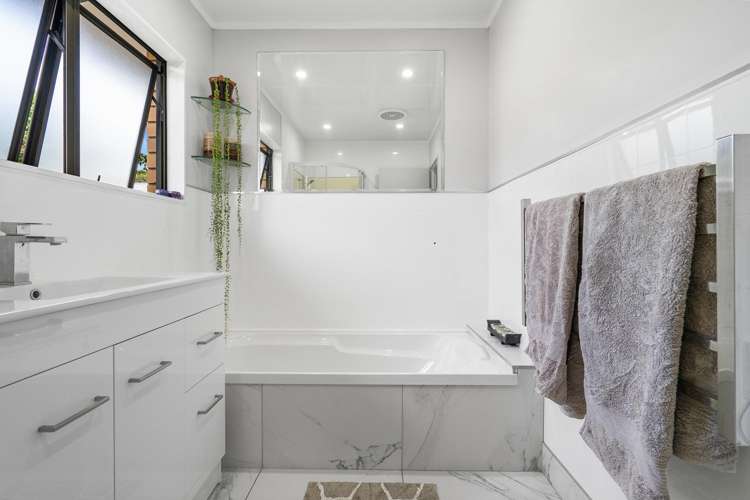 12A Third Avenue Avenues_21