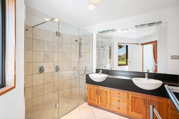 36 Ruru Lane Wanaka_10