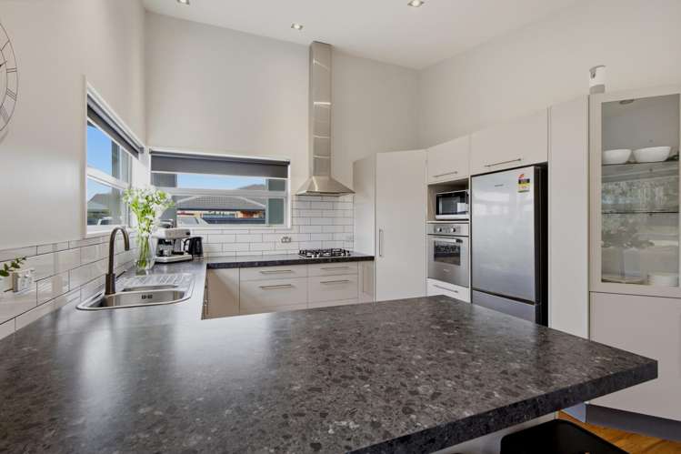 9 Wildhawk Place Shirley_7
