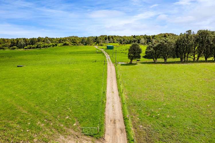 1055 Waiteika Road Opunake_8