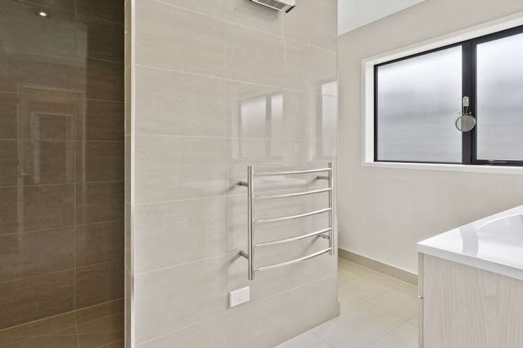 6 Bellbird Rise Pyes Pa_14