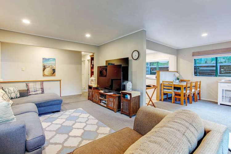 2/15 Killarney Avenue Torbay_5