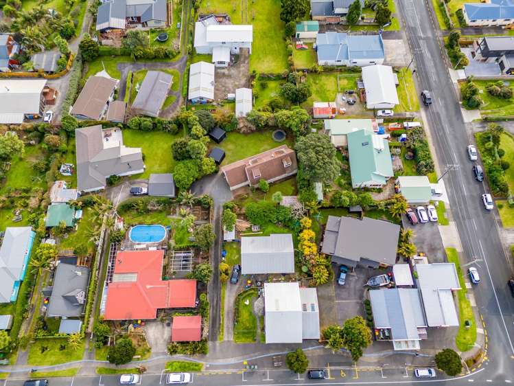 1138 South Road Oakura_33