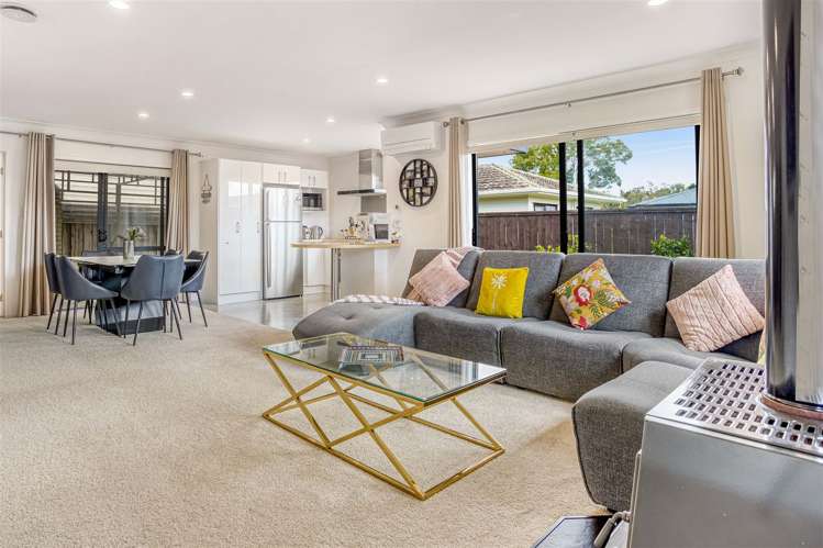 8 Clover Drive Henderson_5