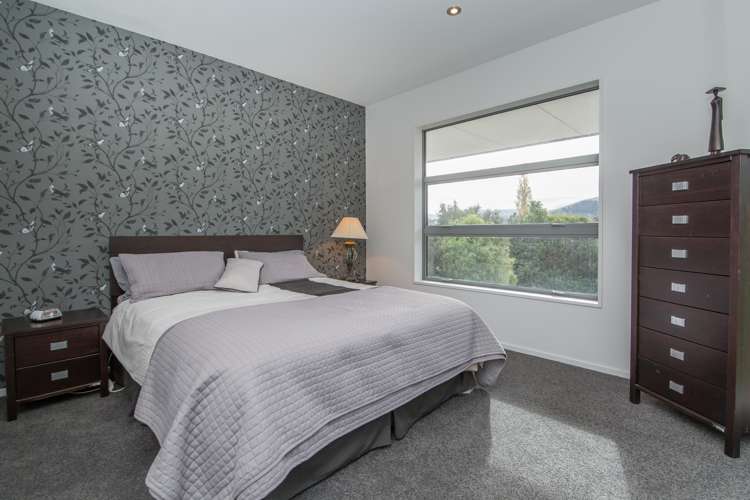 1 Rue Francois Akaroa_11