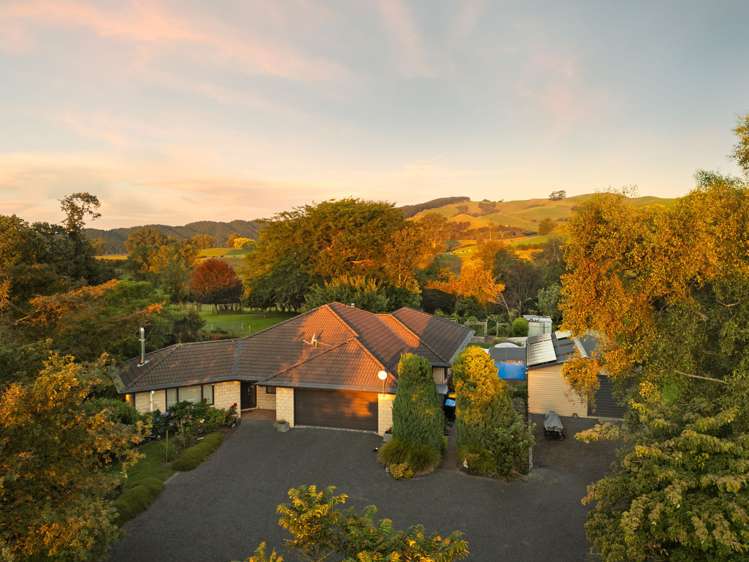 417 Parklands Road Rotoorangi_32