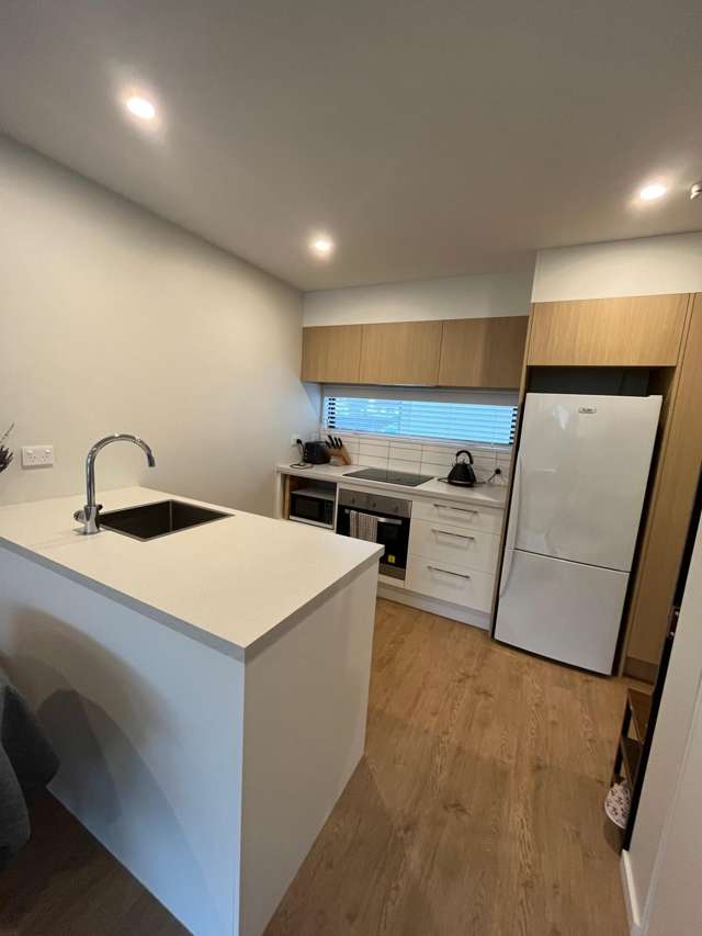 2/48 Glen Road Stokes Valley_2