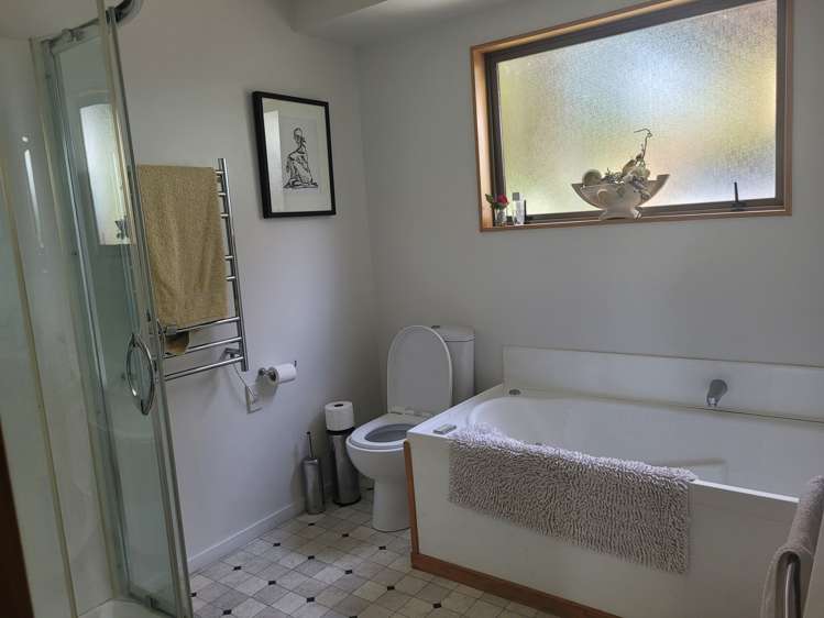 127 Brickfield Road Hokitika_10