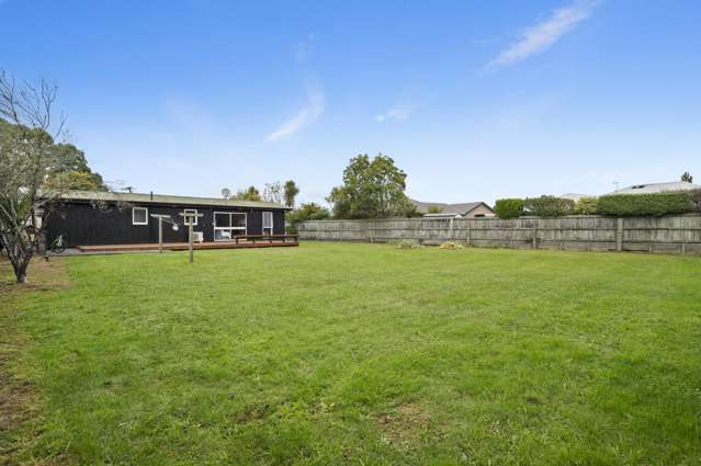 11 Farnworth Avenue Holdens Bay_2