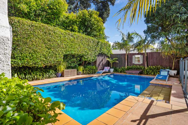 44 Waiatarua Road Remuera_19