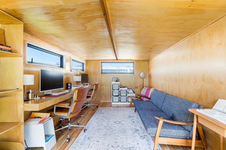 8 Conrad Place Leamington_13