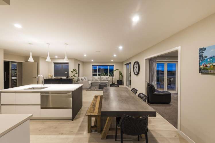 20 Highland View Drive Tokomaru_6