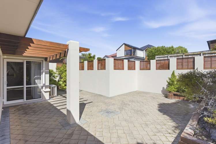 10 Metzenthin Close Raumati South_32