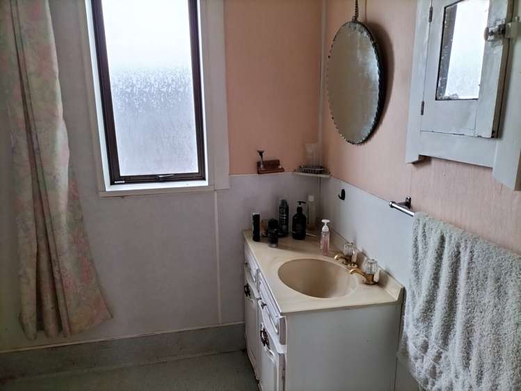 13 Carlyle Street Mataura_6