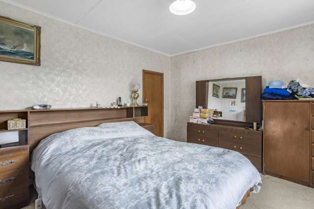 10 Sheehy Grove Wainuiomata_4