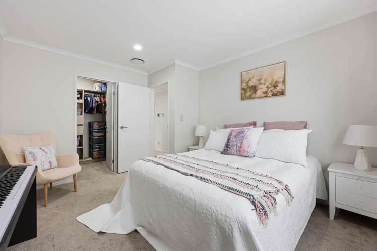 10 Tannaghmore Drive Flat Bush_32