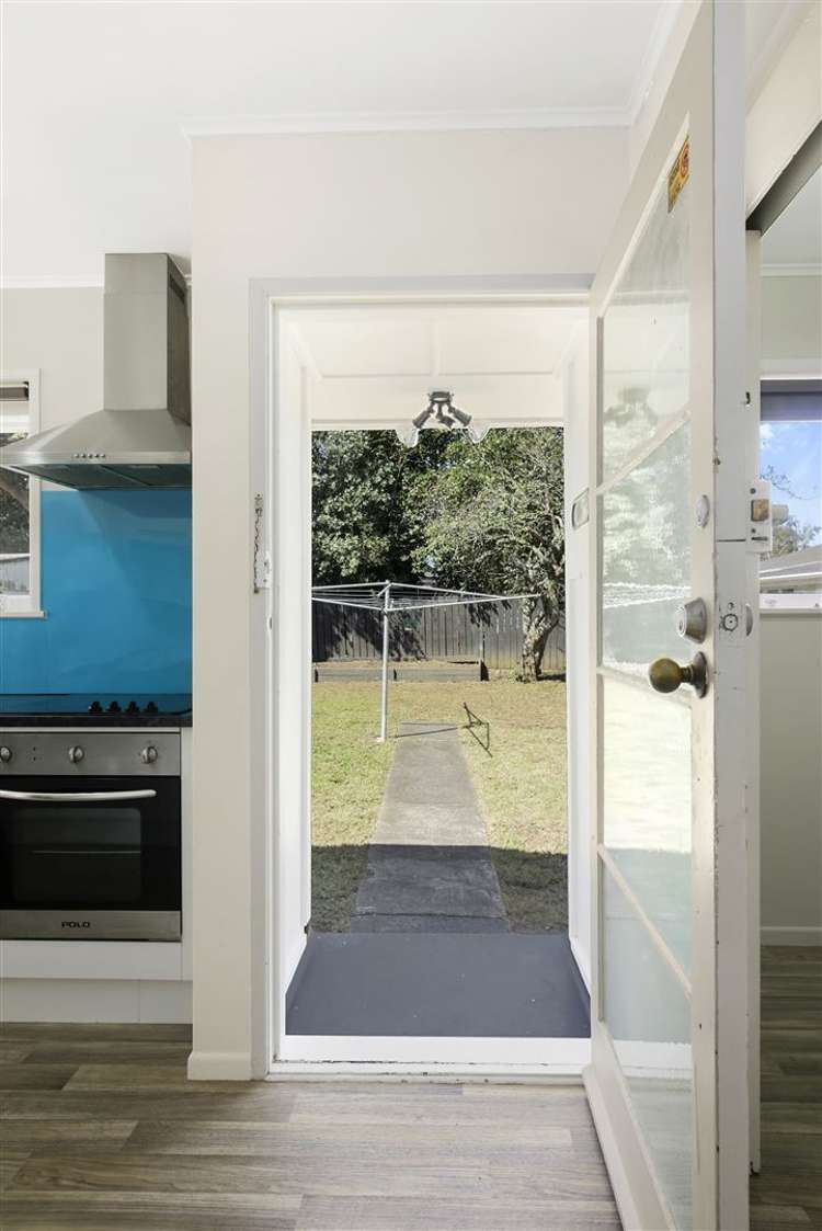 28 Hobart Crescent Wattle Downs_7